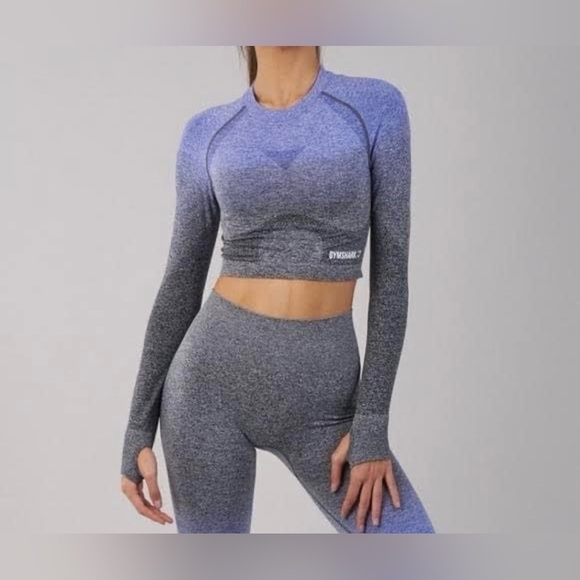 Gymshark Tops - Gymshark Women's Ombré Seamless Crop Top Indigo/Black Size S